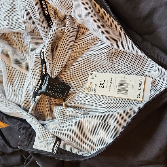 Adidas Light Weight Full Zip Jacket - Picture 7 of 7